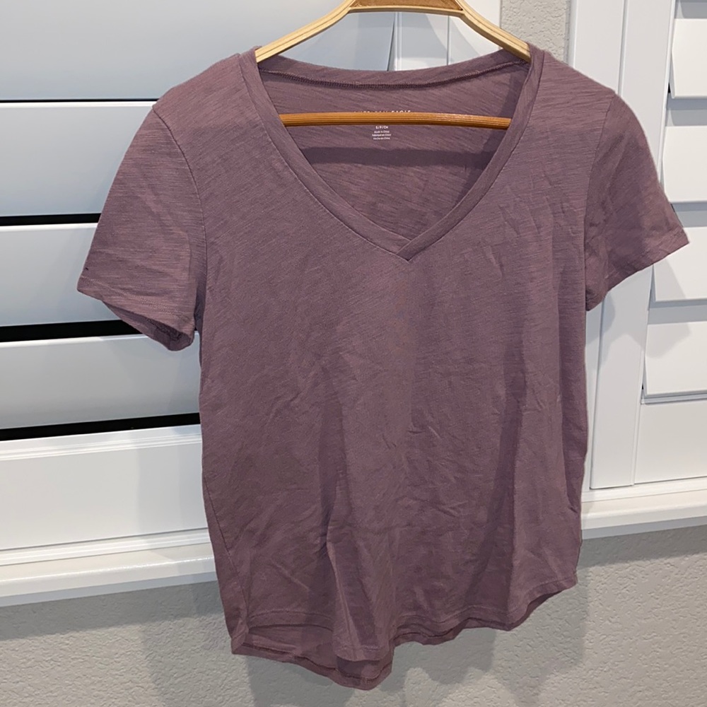 ae purple soft v-neck tee